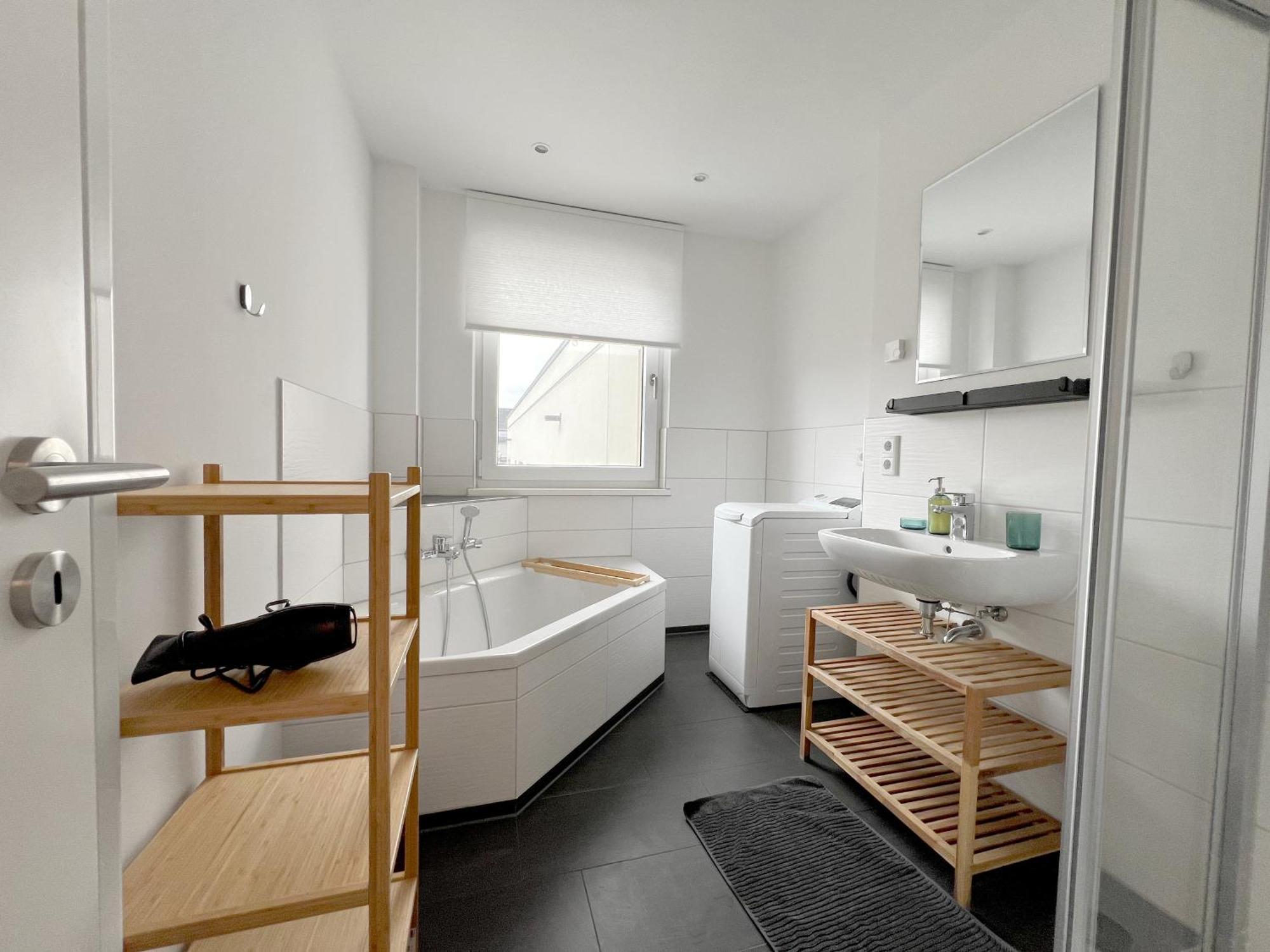 Luxury 3 Room เคมนิตซ์ ภายนอก รูปภาพ